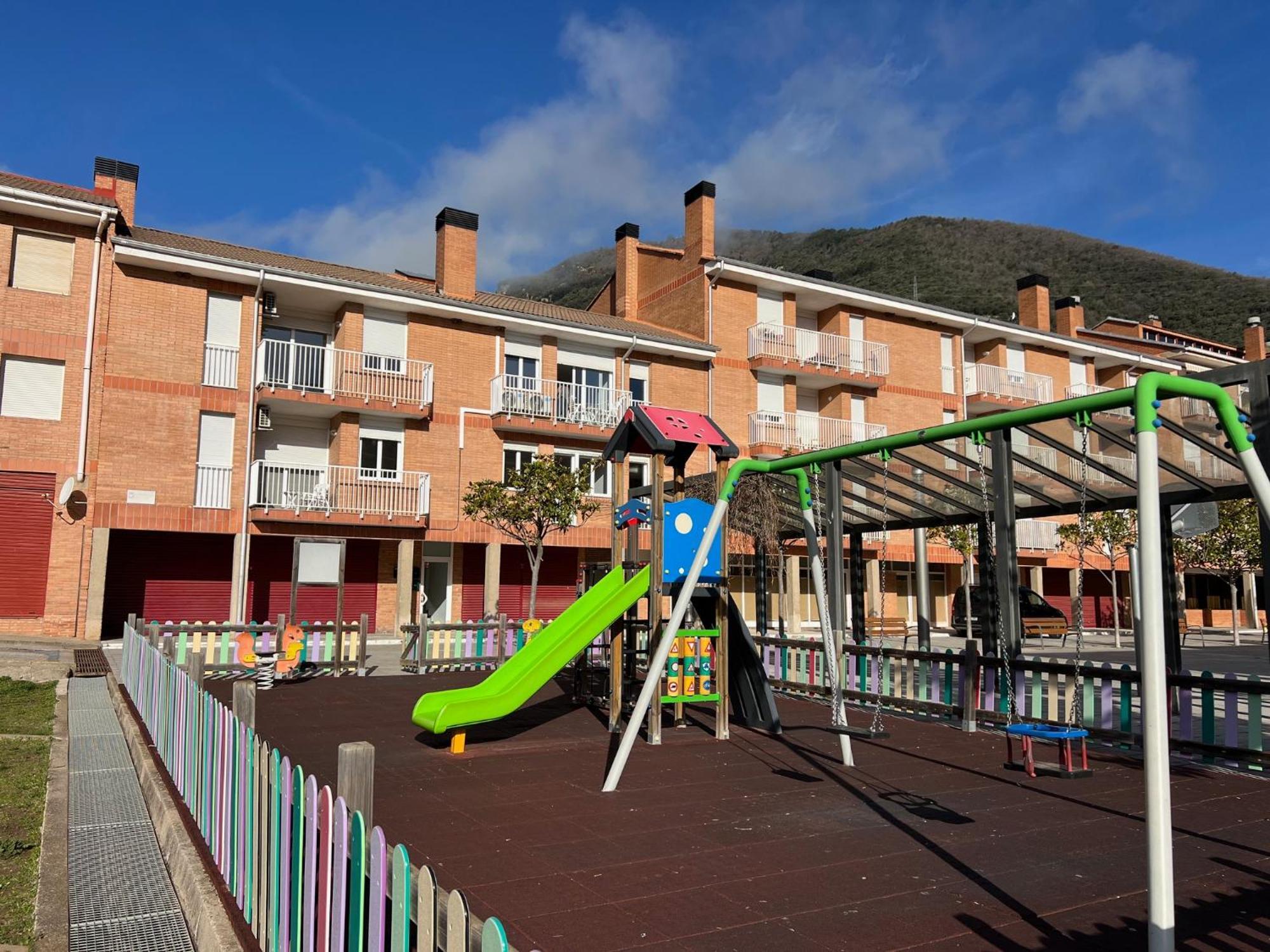 Apartament Reformat Al Bergueda 6P Sant Jordi de Cercs Eksteriør billede