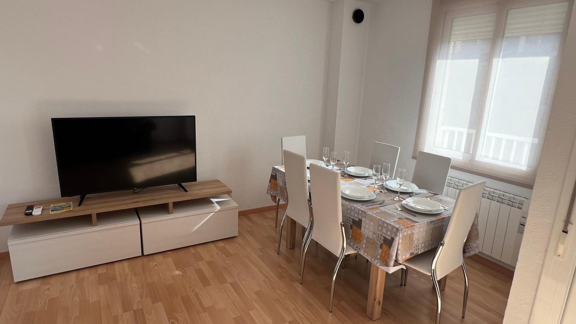 Apartament Reformat Al Bergueda 6P Sant Jordi de Cercs Eksteriør billede